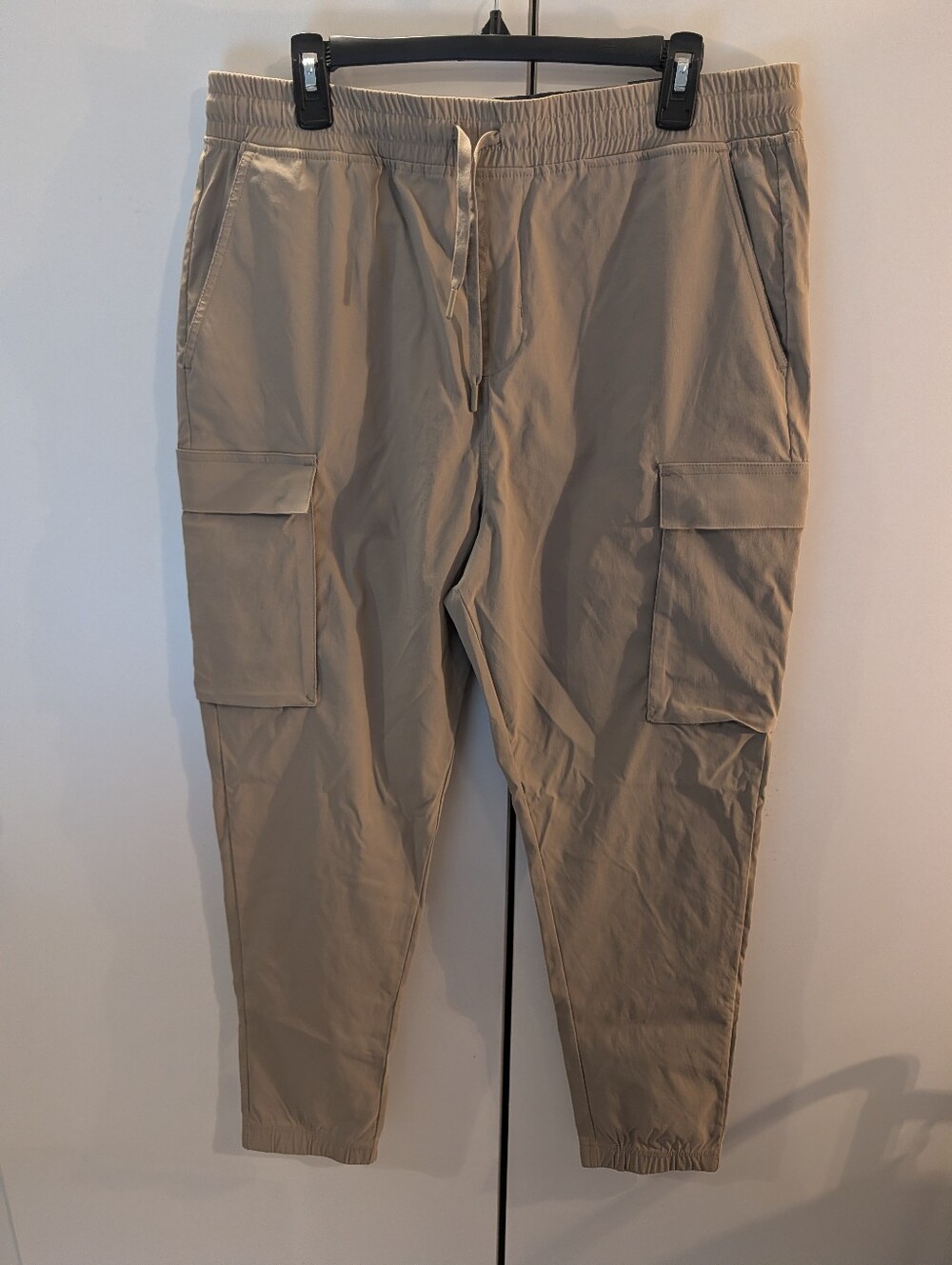 Kenneth Cole Men's XL Cargo Jogger Pants - Khaki NWT